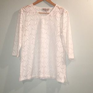 Chico’s White Cut-Out 3/4 Sleeve Shirt